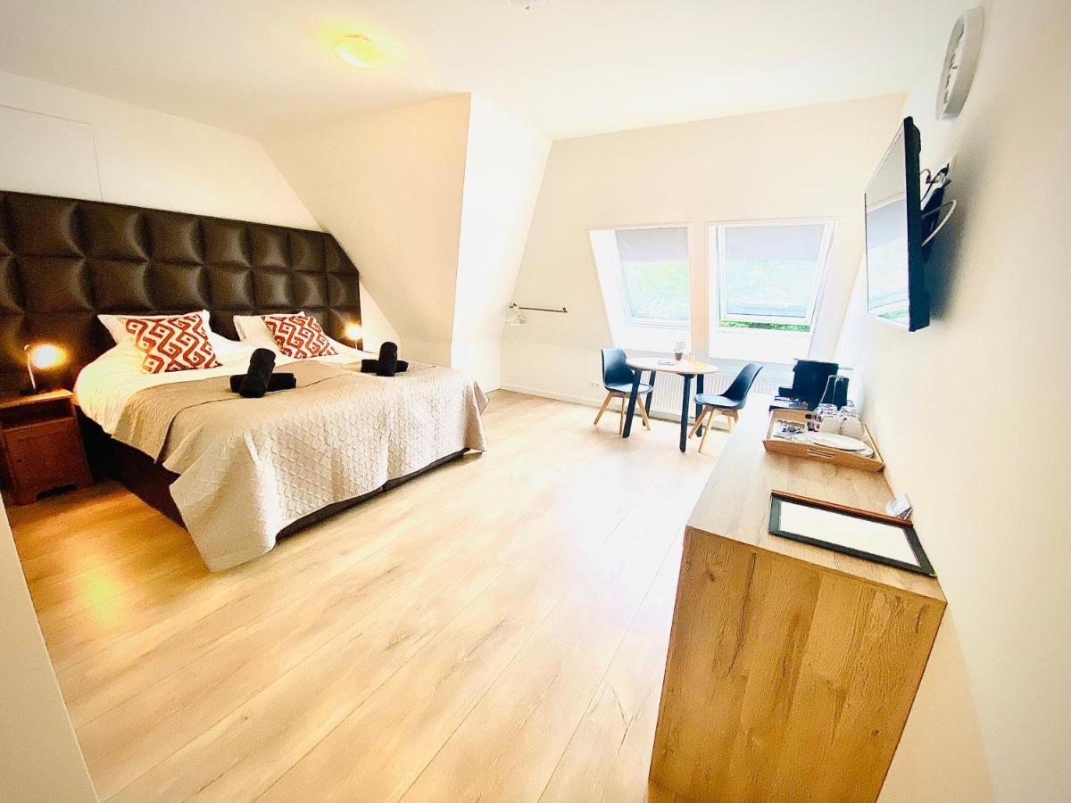 Bed and Breakfast The Island Life Texel - Wellness Де-Коог Экстерьер фото